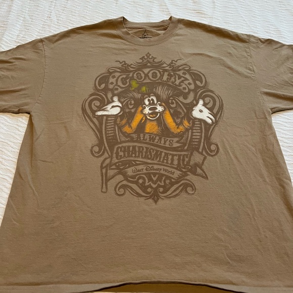 Disney World Charismatic Goofy Tee - Tan - Picture 1 of 4